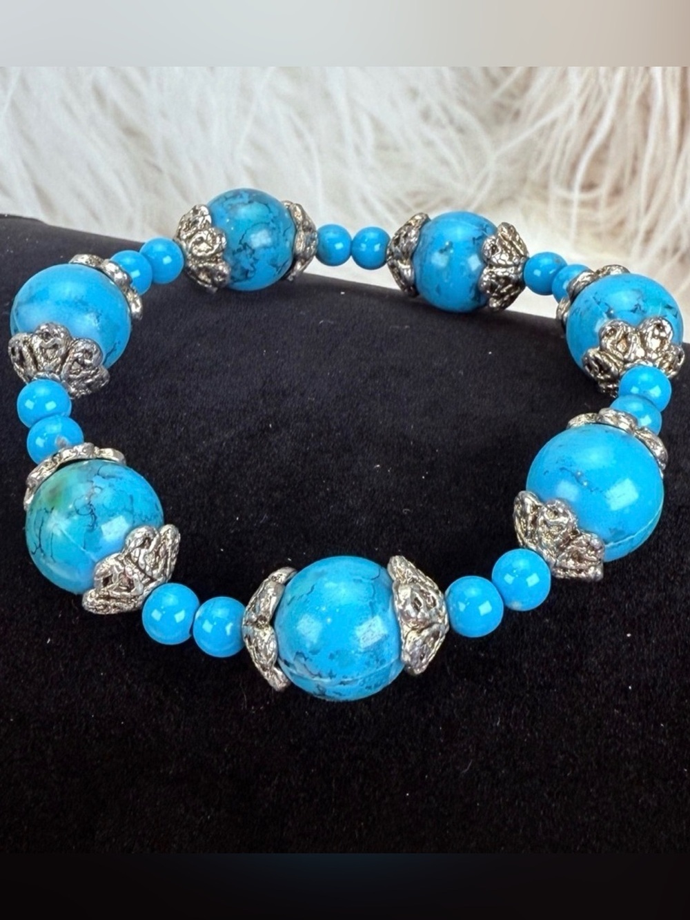 Beautiful, small, bohemian chic, southwestern style stretch bracelet
